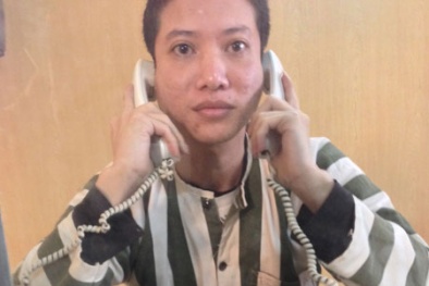 Tử tù dùng tăm thêu lên áo thành đơn kêu oan sai