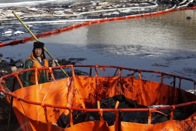 Vụ nổ đường ống dẫn dầu ở Trung Quốc: Cảnh sát bắt giữ 9 người