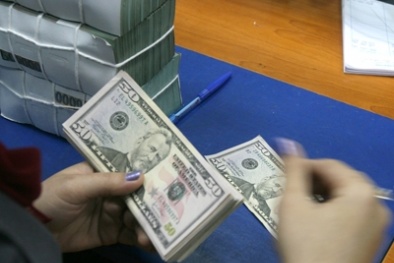 Đường dây mua bán hơn 500 triệu USD tiền giả