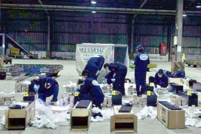 Lộ bí mật vụ vận chuyển 230kg ma túy giá 300 triệu đô bằng máy bay