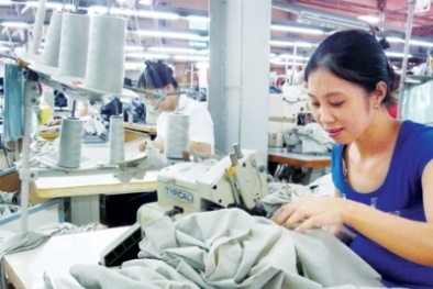 Tết này con về không lương mẹ đừng mong!