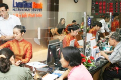 LienVietPostBank: Không giảm lương, chỉ thay người