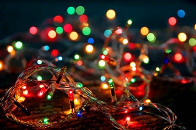 Đèn trang trí Noel: Toàn hàng Tàu?