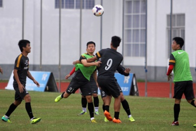 U23 Việt Nam - U23 Singapore: Nỗi lo đến từ biên trái!