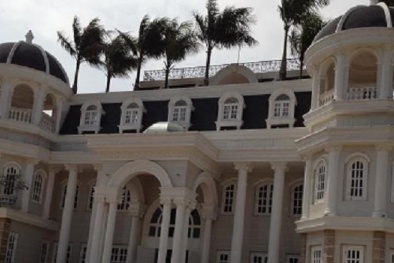 Đeo 'vòng kim cô' vì đại gia Thủy Sản vượt biên