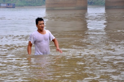 Thông tin mới nhất tìm xác chị Huyền ngày 15/12 le lói tia hy vọng mới