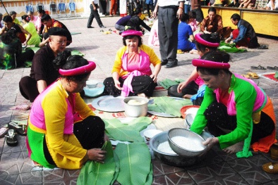 Cách gói bánh chưng xanh dẻo thơm cho ngày tết