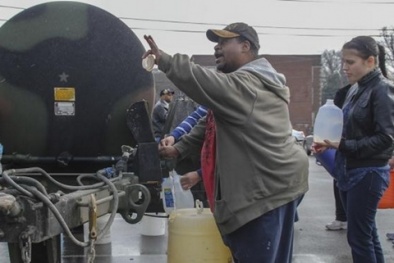 Mỹ lo sợ khi hàng chục ngàn lít hóa chất độc hại rò rỉ