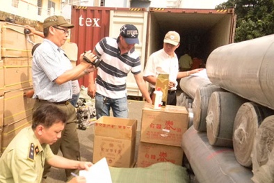 Vụ 10 container lọt lưới hải quan: Chuyển hồ sơ cho Công an