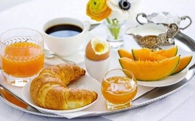  10 thói quen gây hại trong bữa sáng