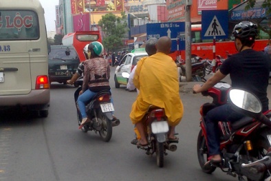 Thâm nhập đường dây đóng giả tăng ni, phật tử lừa tiền