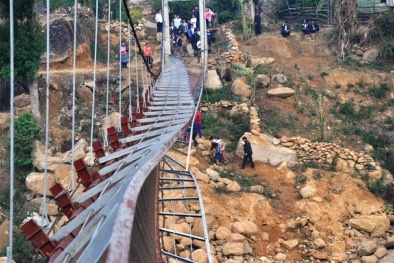 Toàn bộ thông tin về vụ sập cầu treo hàng chục người thương vong ở Lai Châu