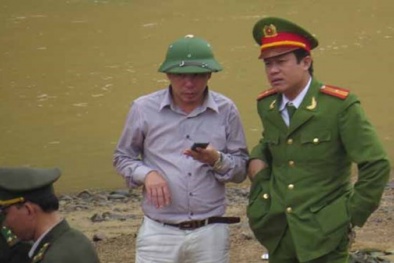 Vụ hàng trăm cảnh sát quây vớt gỗ sưa tiền tỷ: Chính quyền nói gì?