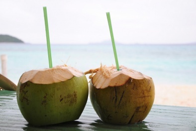 Nước dừa: “lợi bất cập hại”