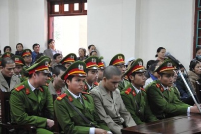 Kết thúc phúc thẩm “vụ quan tài diễu phố”: Tòa hủy bản án sơ thẩm