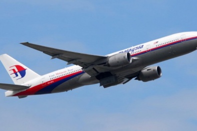 Máy bay Malaysia chở hàng trăm khách mất tích bí ẩn