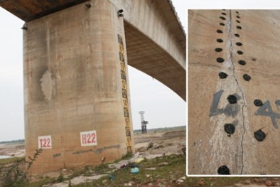 Nứt trụ cầu Vĩnh Tuy: Nguy hiểm vì phát hiện quá muộn