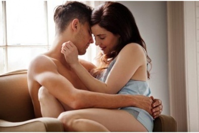 Cách chọn váy ngủ ngọt ngào đêm tân hôn 