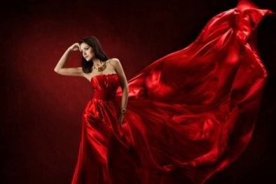 10 hành động của phụ nữ khiến đàn ông khó cưỡng