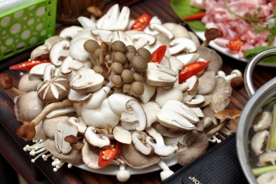 Cách làm các món lẩu nấm ngon nức lòng bà nội trợ 