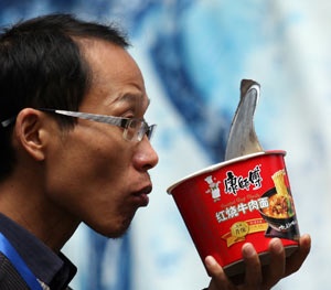 Thu hồi mì tôm gây dị ứng tại Canada