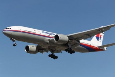 Máy bay đâm xuống biển, người có thể sống sót bao lâu?