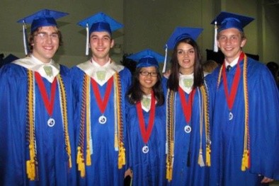 Những người trẻ Việt trở thành tâm điểm thế giới