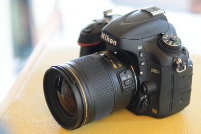 Thu hồi máy ảnh Nikon D600 bị lỗi ghi hình 