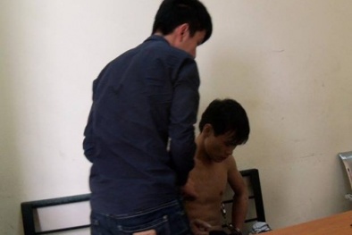 Ngáo đá, lên cầu Chương Dương múa dao rồi nhảy xuống sông