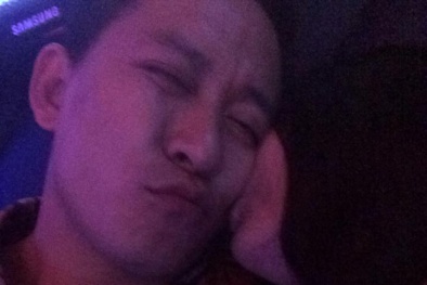 Tuấn Hưng khoe ảnh thân mật hai vợ chồng đêm tân hôn