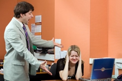 Những sai lầm quản trị khiến nhân viên nổi khùng