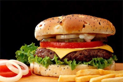 Lợi thế nào cho đồ ăn nhanh thương hiệu Việt?