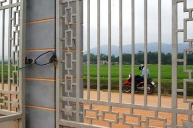 Tiếp tục hé lộ nguyên nhân dân đập phá nhà cán bộ, bắt trói công an