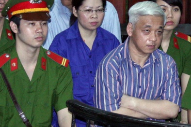 'Bầu Kiên' gầy rộc ngày ra tòa