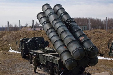Đột nhập lữ đoàn phòng không S-400 bảo vệ Moscow