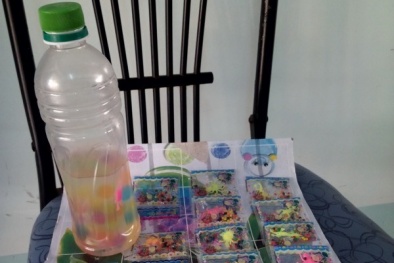 Hạt trân châu Trung quốc ngâm hóa chất gây co cứng chân tay