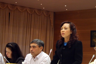 Bị bác sĩ vòi phong bì, gọi đường dây nóng 1900.9095