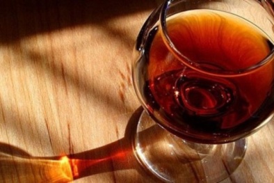 Sau khi dùng bia rượu ăn sầu riêng rất nguy hiểm