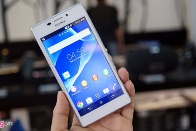 Mở hộp Sony Xperia M2 giá 7 triệu đồng vừa lên kệ