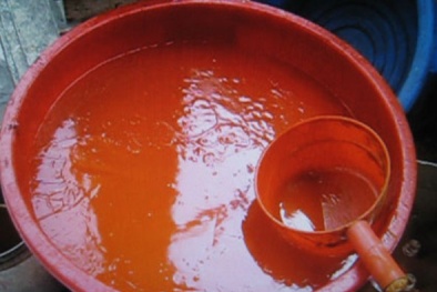 Tương ớt sản xuất bằng “công nghệ siêu rẻ”