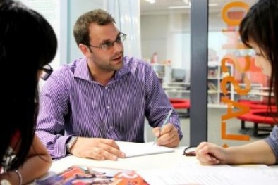 Những công việc được đi du lịch miễn phí