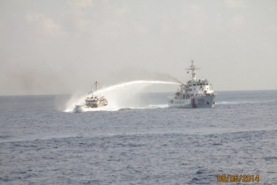 Không để một tấc biển của ông cha bị xâm lấn!