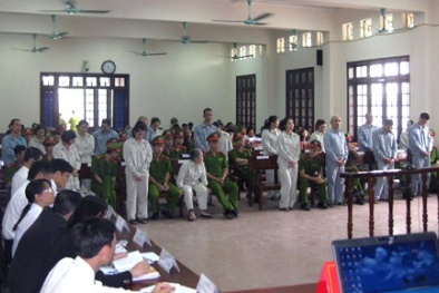 Đường dây buôn bán ma túy 'khủng' đất Cảng lãnh án