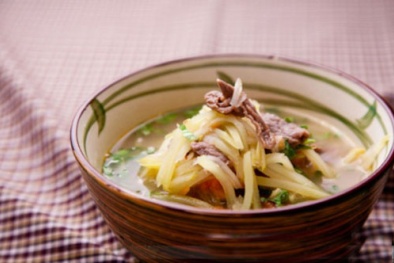  Cách nấu canh xoài xanh với thịt bò