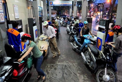 Lại lo giá xăng dầu trong nước “lạc nhịp”, tăng liên tục