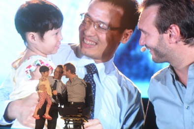 Chàng trai không tay chân Nick Vujicic tiếp tục truyền nghị lực sống cho bạn trẻ