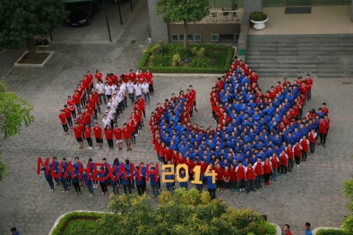 Tuổi trẻ Đại học Ngoại Thương sục sôi khí thế Tiếp lửa tình nguyện