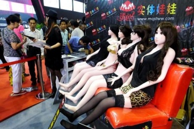 Búp bê tình dục ảnh hưởng đến cuộc sống ra sao?