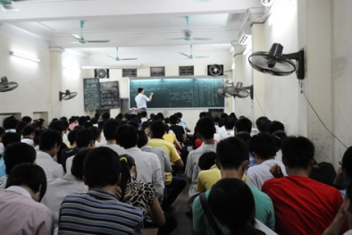 Cấm dạy thêm dịp hè