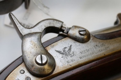 Vũ khí quân sự Mĩ có giá trên trời